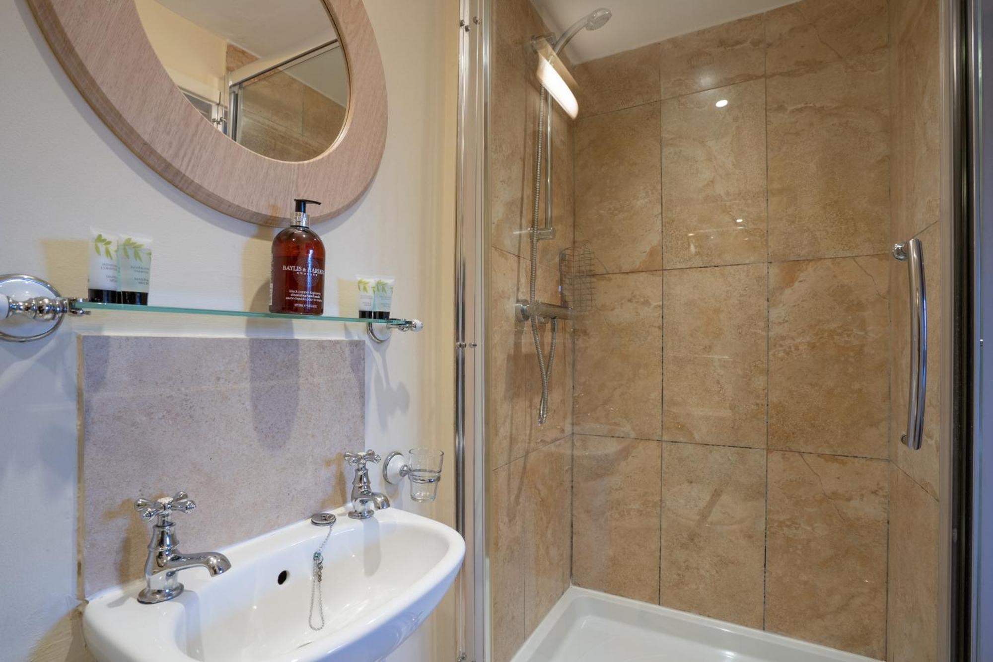 The Bedingfeld Arms Hotel Oxborough Phòng bức ảnh